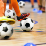 Gustavo Luíz Guilherme Pinto destaca quais esportes são mais indicados para cada fase da infância, incentivando o desenvolvimento saudável dos pequenos.