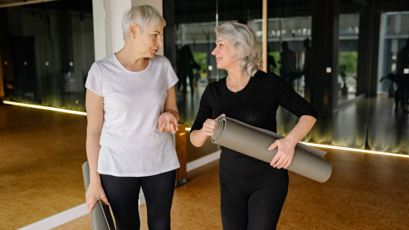Socialização e novas amizades em ambientes acolhedores, com o apoio do Sindnapi - Sindicato Nacional dos Aposentados, Pensionistas e Idosos, fortalecem vínculos e ampliam o bem-estar na maturidade.